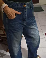Los compré para ir a la facu y ahora no me los saco más. Van con todo: zapatillas, botas o sandalias.