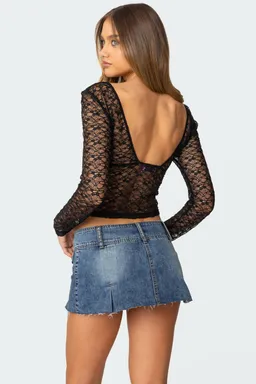 Top encaje escote de Edikted en Tops para argentina