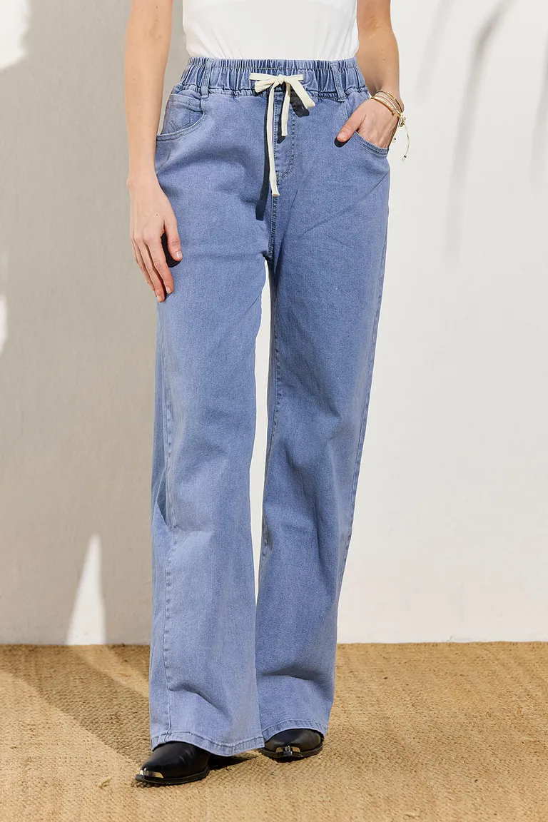 Pantalón de denim holgado con elástico y bolsillos para un estilo casual y cómodo de Indiastyle en Pantalones para argentina