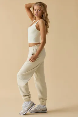 Pantalones jogger tiro medio hueso de Oh Polly en Pantalones para argentina