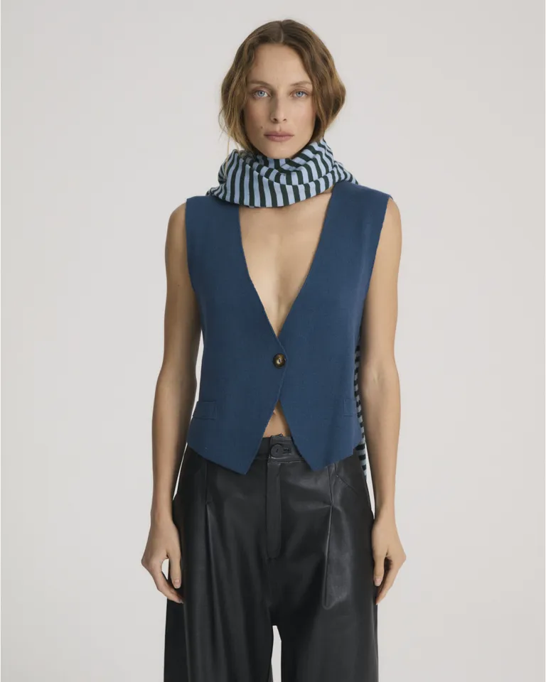 Chaleco sastrero con cuello en v y lazos ajustables en la espalda de Blue Sheep en Chalecos para argentina