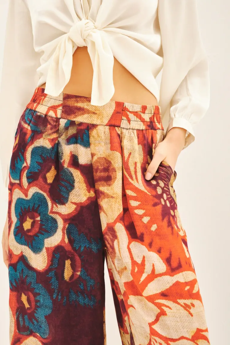 Pantalón estampado de corte regular para mujer, con bolsillos y elástico en la espalda de Rapsodia en Pantalones para argentina
