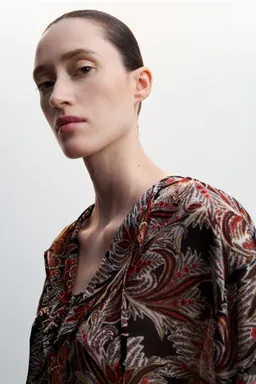 Blusa volantes lazo de Mango en Blusas para argentina