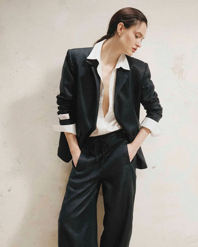 Blazer de lino con detalles en foil para mujer, de corte holgado y diseño clásico de Prüne en Blazers para argentina