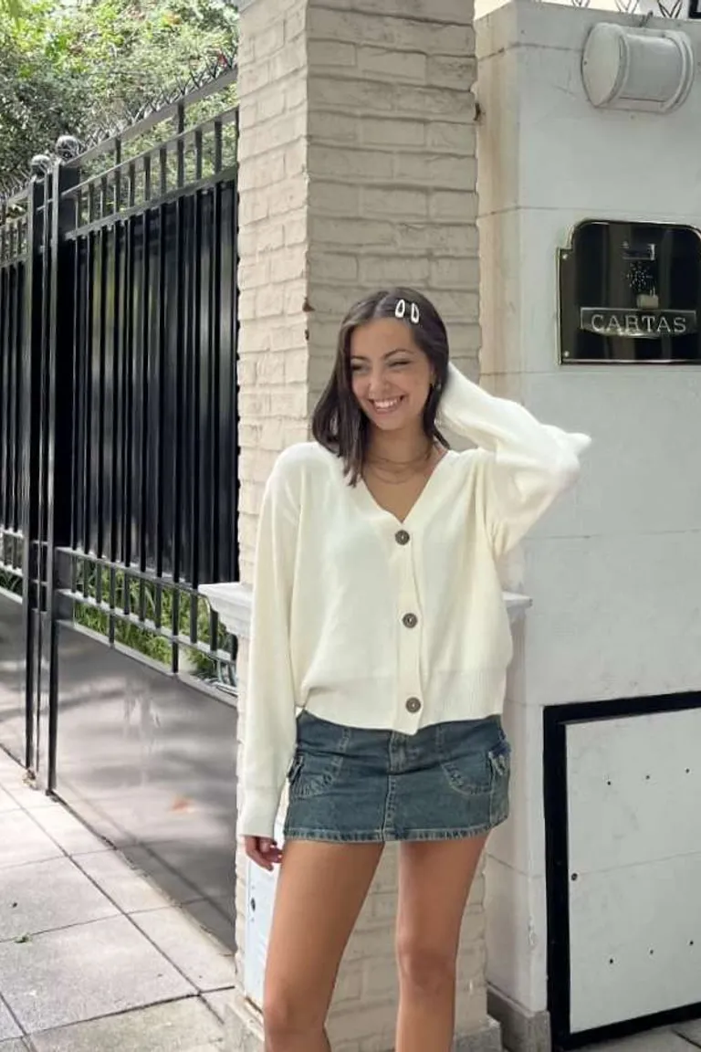 Cardigan Botones Elegante de Hesed en Buzos y Sweaters para argentina