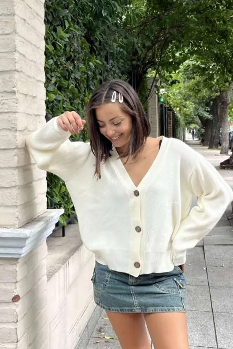 Cardigan Botones Elegante de Hesed en Buzos y Sweaters para argentina