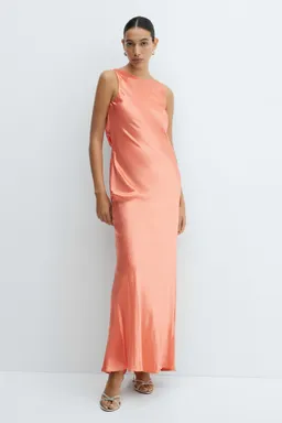 Vestido satinado espalda abierta de Mango en Vestidos para argentina