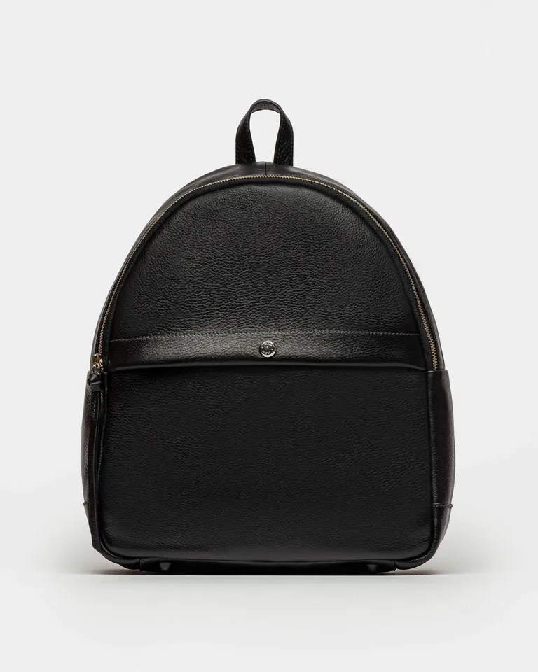 Mochila de cuero negro de estilo urbano y casual con espacio para laptop de 15 pulgadas de Prüne en Mochilas para argentina