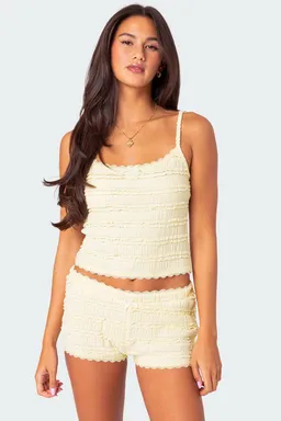 Musculosa lucy encaje volados de Edikted en Tops para argentina