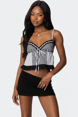 Musculosa gingham joanne de Edikted en Tops para argentina
