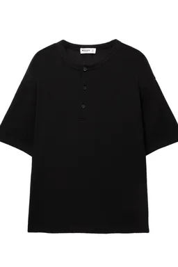 Remera manga corta cuello panadero de Pull&Bear en Remeras y Polos para argentina