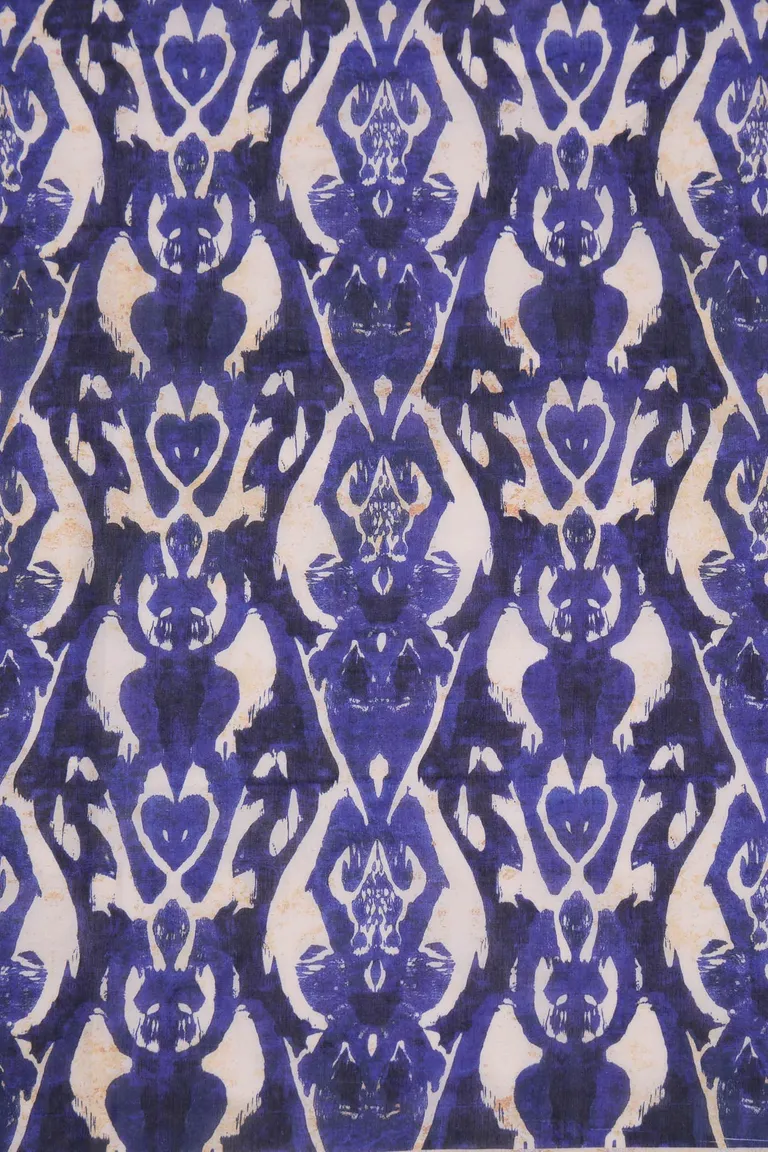 Pañuelo de voile estampado en tono violeta, accesorio de moda sofisticado y elegante de Maria Cher en Bufandas y Pañuelos para argentina