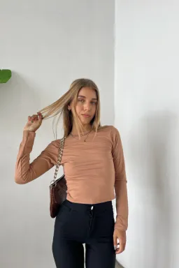 Remera escote bote de Benka en Remeras para argentina