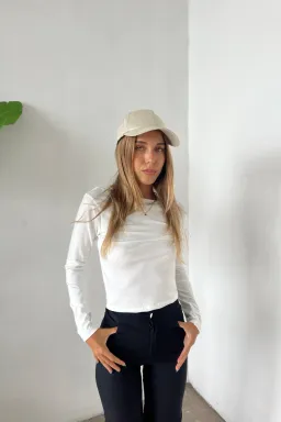 Remera escote bote de Benka en Remeras para argentina