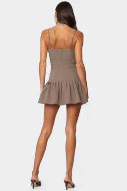 Mini vestido copa cintura baja de Edikted en Vestidos para argentina
