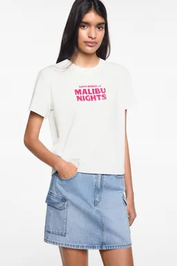 Remera con mensaje estampado de Mango Teen en Remeras para argentina