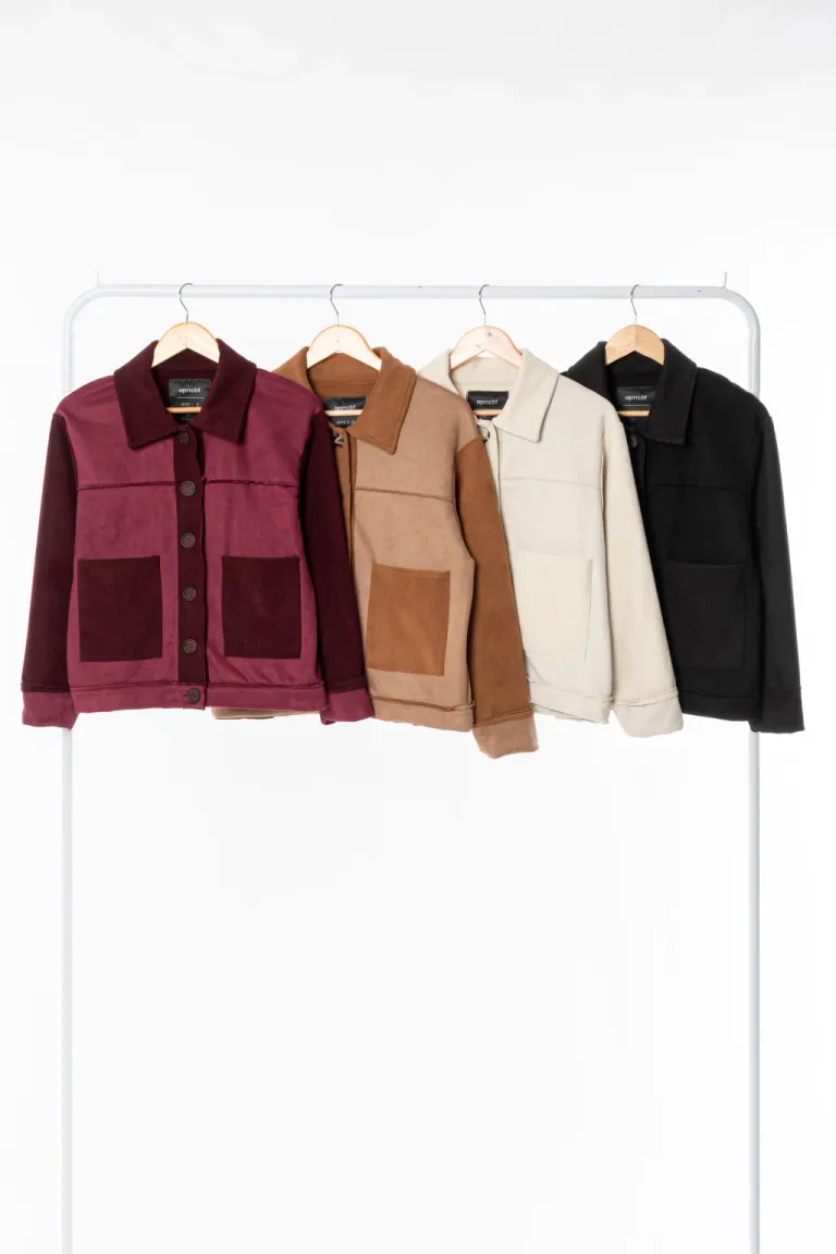 Chaqueta de dama en tono borgoña con detalles en diseño de Apricot en Chaquetas para argentina