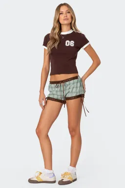 Shorts cuadros detalle encaje de Edikted en Shorts para argentina