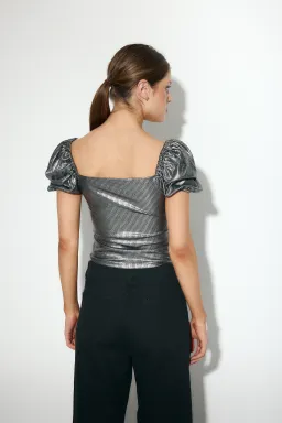 Top lari escote cuadrado de Audaz en Tops para argentina