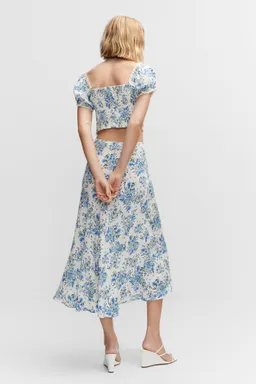 Top crop floral de Mango en Tops para argentina