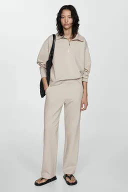 Pantalón jogger con bolsillos de Mango en Pantalones para argentina