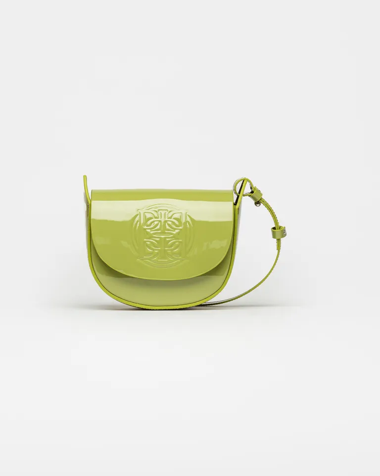 Cartera de diseño compacto y elegante con grabado de icono en tono verde de Prüne en Bolsos y Carteras para argentina