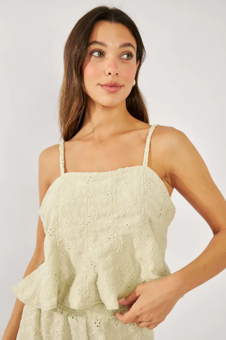 Blusa de crochet blanca, diseño elegante y sofisticado para mujer de Belle en Blusas para argentina