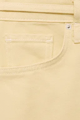 Jeans wideleg tiro bajo cinturón de Mango en Pantalones para argentina