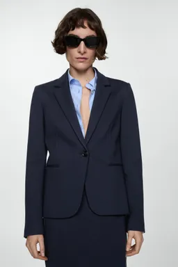 Blazer entallada punto roma de Mango en Blazers para argentina