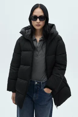 Anorak midi acolchado capucha de Mango en Chaquetas para argentina