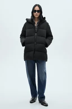 Anorak midi acolchado capucha de Mango en Chaquetas para argentina