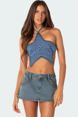 Crop top denim tachas starlet de Edikted en Tops para argentina