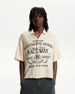 Camisa cropped bordada manga corta de Bershka en Camisas para argentina