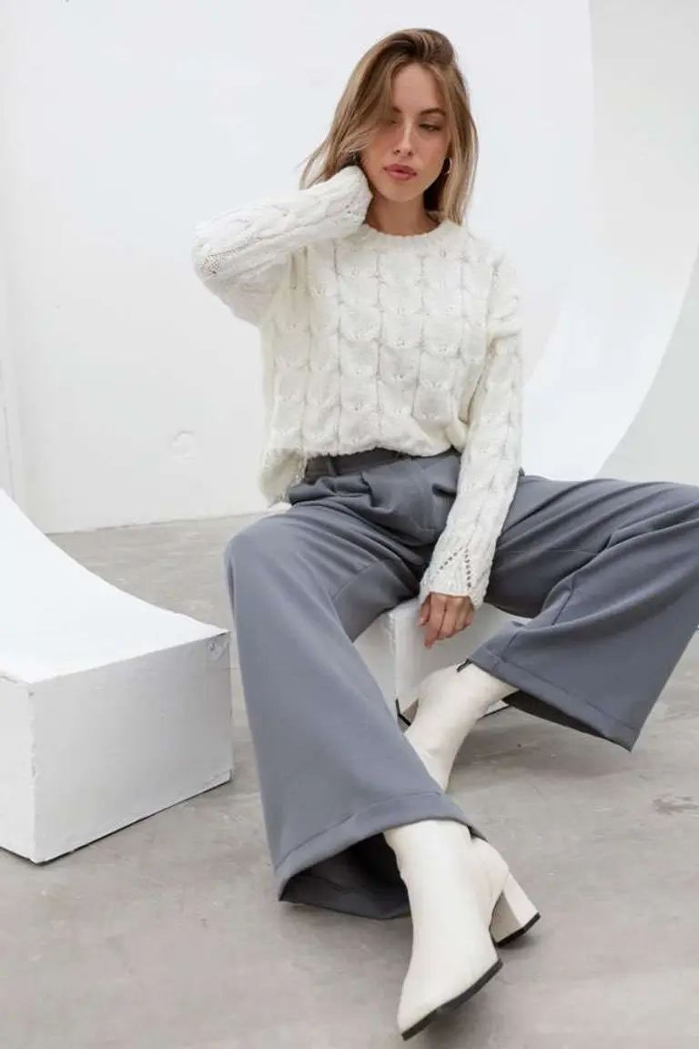 Suéter de Trenzas y Puntillas de Hesed en Buzos y Sweaters para argentina