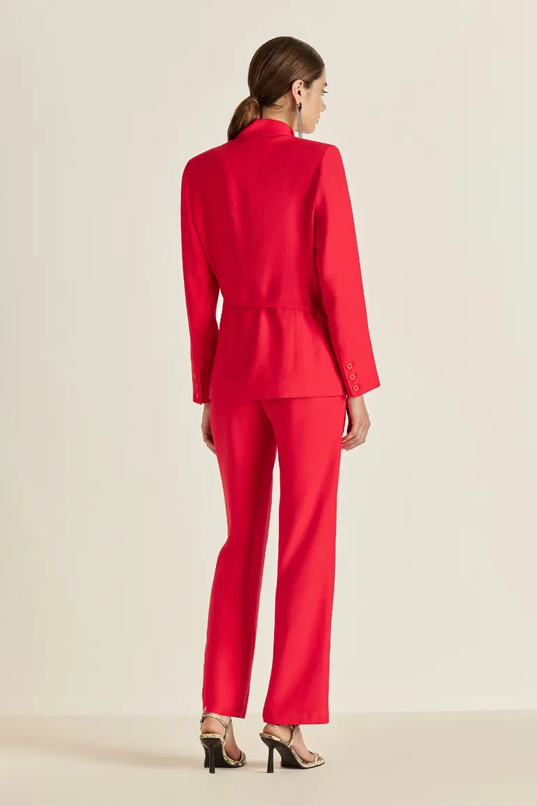 Blazer de sastrería rojo con cinturón ajustable y detalles exclusivos de Tucci en Blazers para argentina