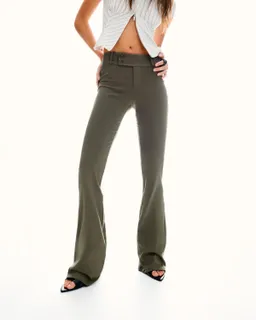Pantalón flare bengalina de Bershka en Pantalones para argentina