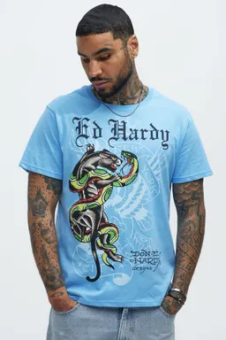 Remera ed hardy pantera serpiente de Fashion Nova en Remeras y Polos para argentina