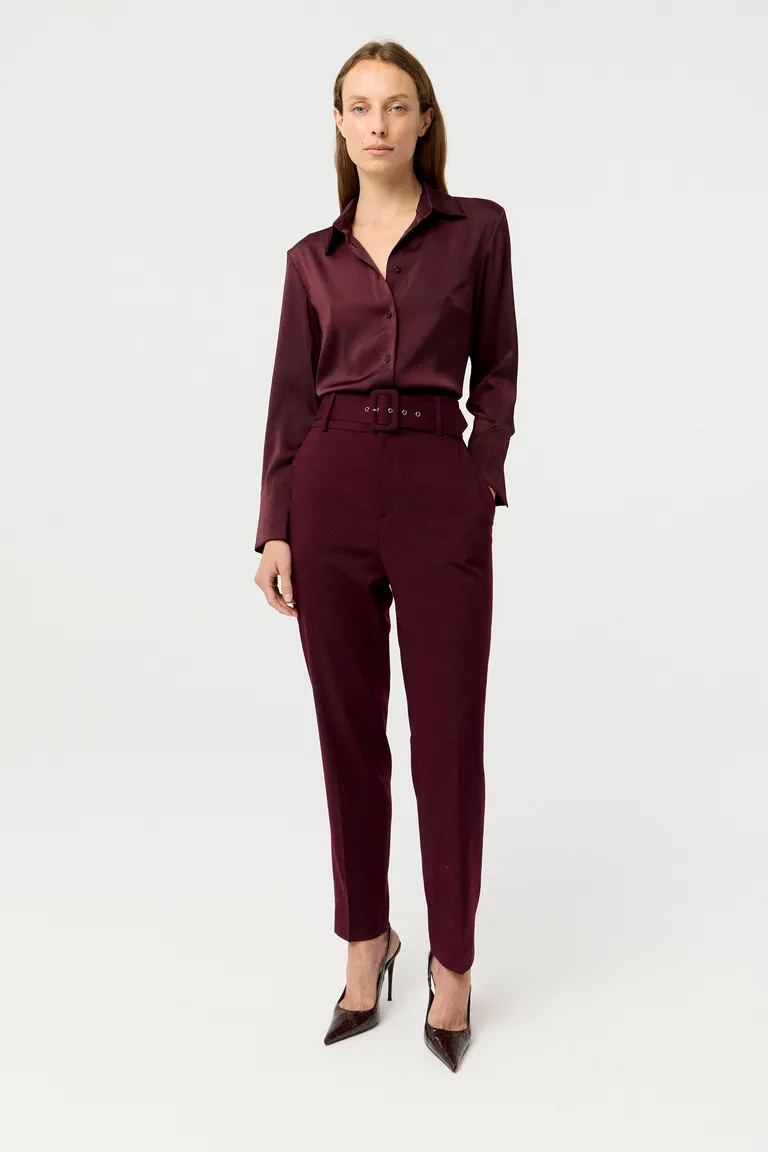 Camisa de satén con cuello clásico y mangas largas de puños altos de Markova en Camisas para argentina