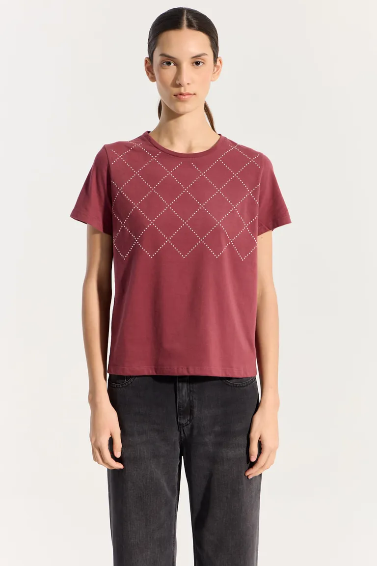 Remera de corte regular con aplicaciones de tachas metálicas para mujer de Portsaid en Remeras para argentina