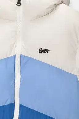 Campera acolchada paneles stwd de Pull&Bear en Abrigos y Camperas para argentina