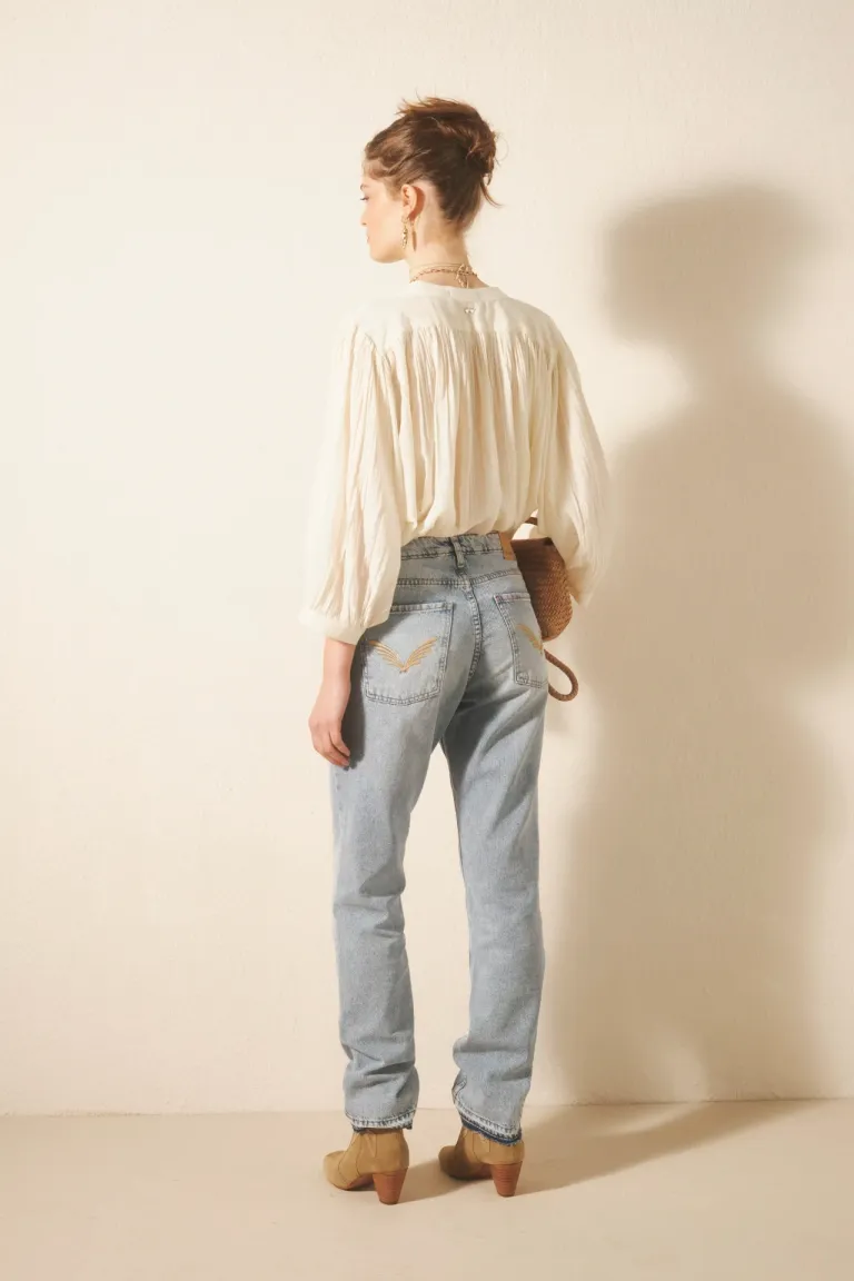 Jeans rectos de tiro alto con bordado de alas de Rapsodia en Pantalones para argentina