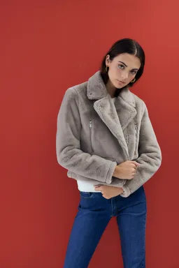Campera cuero bárbara de Audaz en Chaquetas para argentina