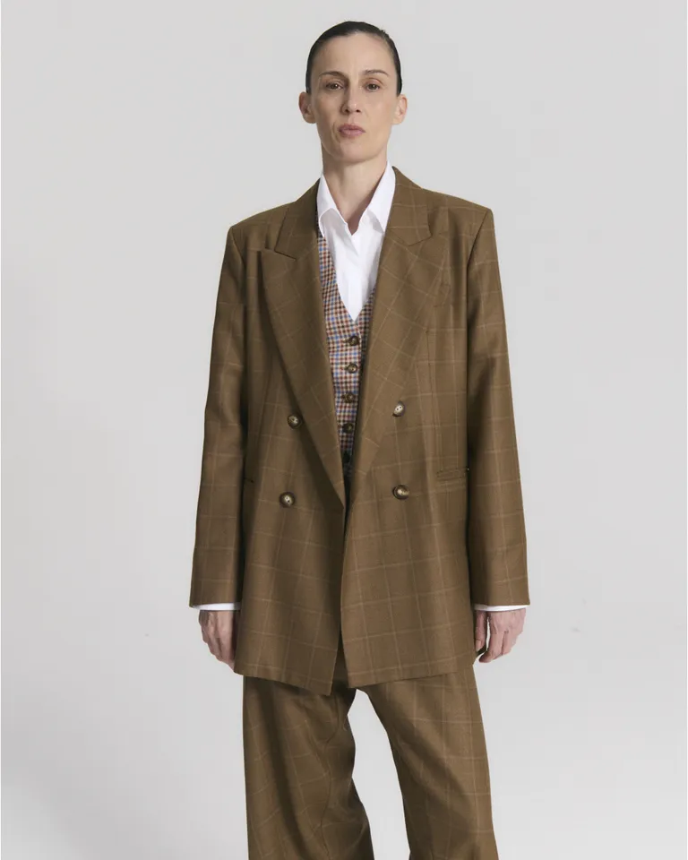 Blazer sastrero oversize de doble cruce con solapa y botones frontales de Blue Sheep en Blazers para argentina