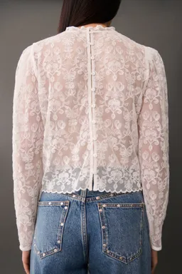 Blusa semitransparente de Mango en Blusas para argentina