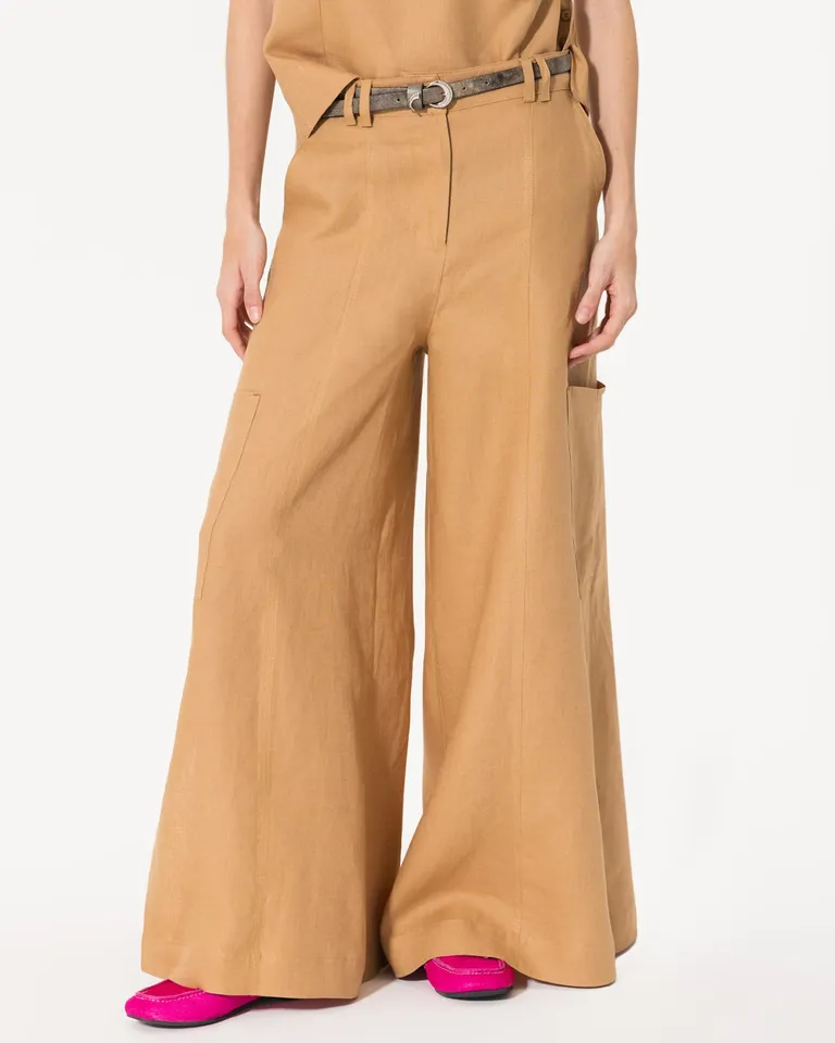 Pantalón wide leg de lino con corte fresco y moderno de Jazmin Chebar en Pantalones para argentina