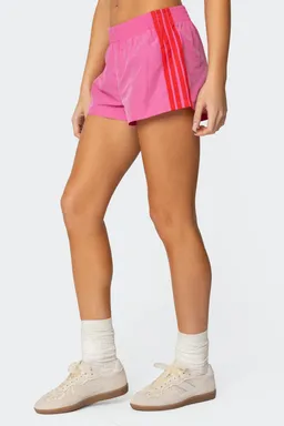 Shorts nylon nikki de Edikted en Shorts para argentina