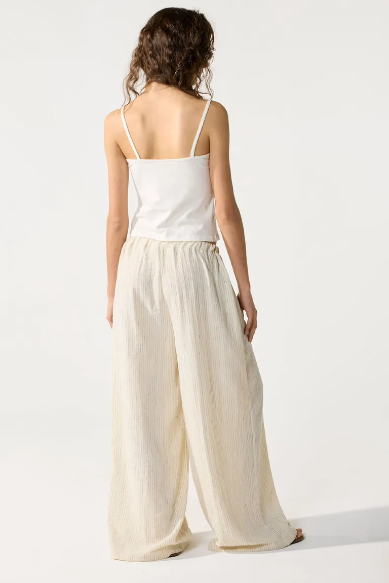 Pantalón wide leg de lino en tono natural y corte elegante de Cuesta Blanca en Pantalones para argentina