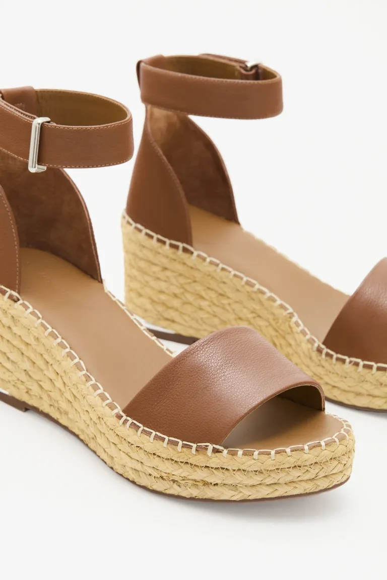 Sandalias con plataforma de rafia trenzada y detalles de cuero de Rapsodia en Sandalias para argentina