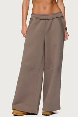 Kori pantalón deportivo oversized de Edikted en Pantalones para argentina