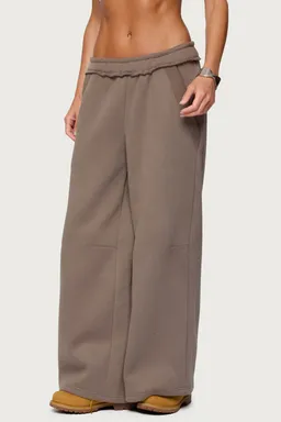 Kori pantalón deportivo oversized de Edikted en Pantalones para argentina